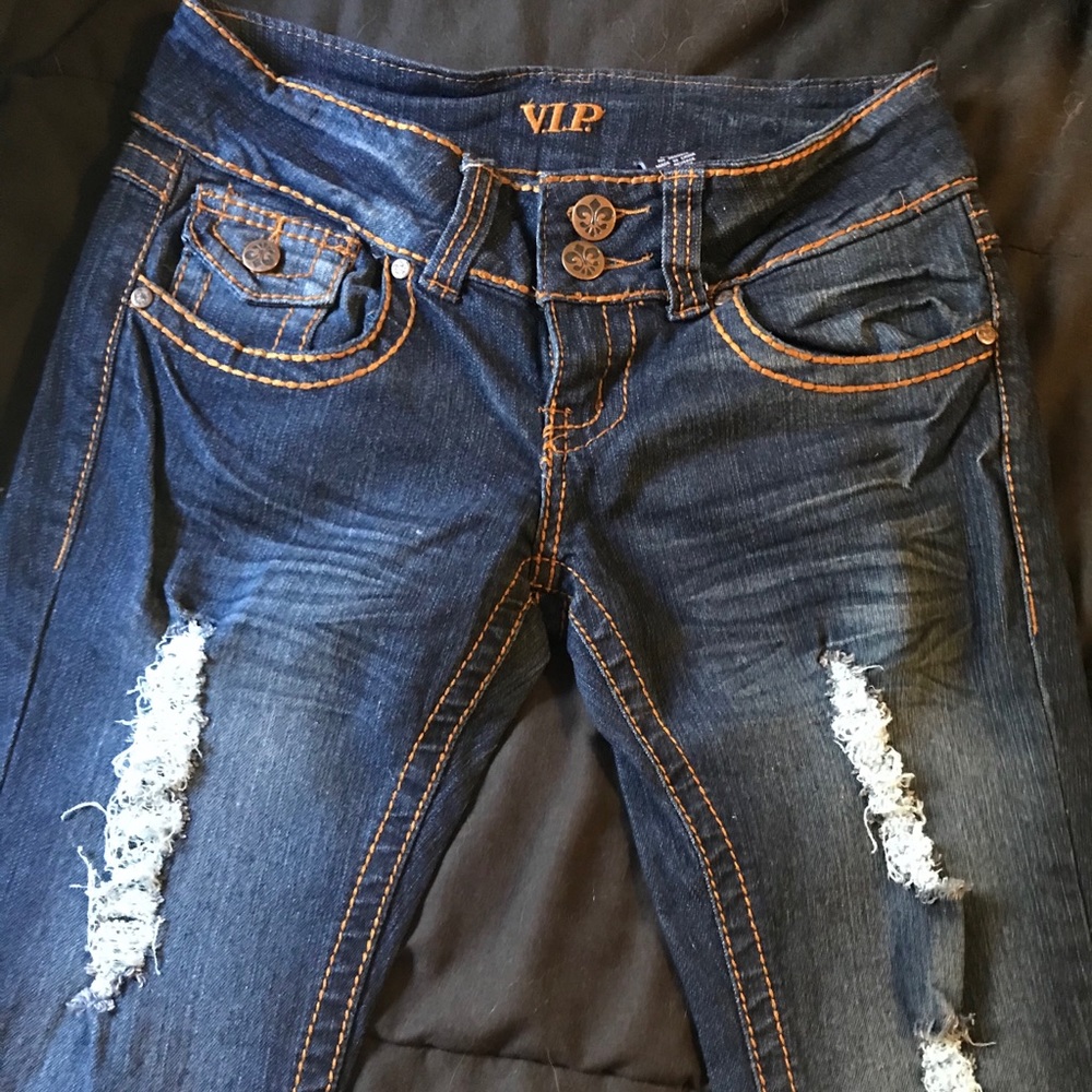 Distressed VIP Jeans